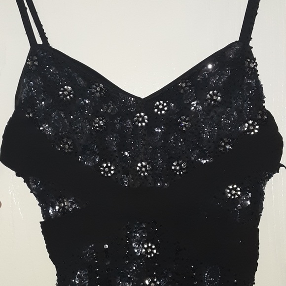 Demure Dress from Japan - Picture 2 of 11